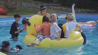 Ryu-jin Shin feet photo thumbnail