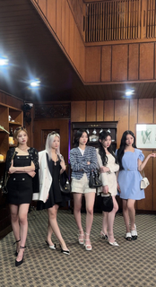 Ryu-jin Shin feet photo thumbnail