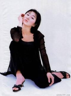Ryôko Hirosue feet photo 19