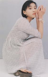 Ryôko Hirosue feet photo 18