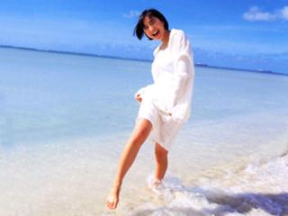 Ryôko Hirosue feet photo 17