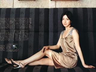 Ryôko Hirosue feet photo 9