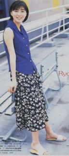 Ryôko Hirosue feet photo 7