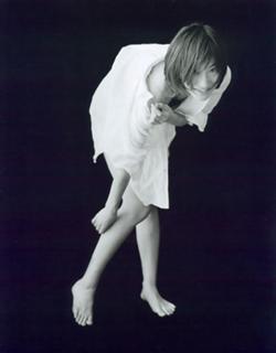 Ryôko Hirosue feet photo 16