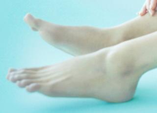 Ryôko Hirosue feet photo 12