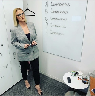 S.E. Cupp feet photo thumbnail