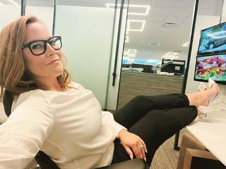 S.E. Cupp feet photo thumbnail