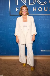 S.E. Cupp feet photo thumbnail