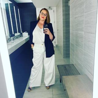 S.E. Cupp feet photo thumbnail