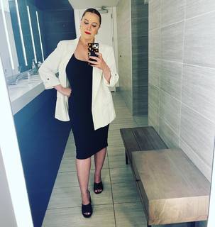 S.E. Cupp feet photo thumbnail