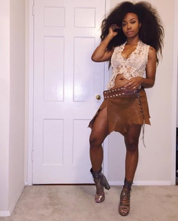 SZA feet photo thumbnail