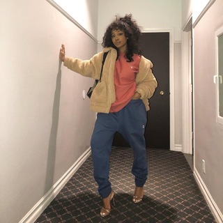 SZA feet photo thumbnail