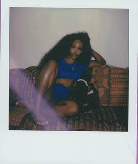 SZA feet photo thumbnail