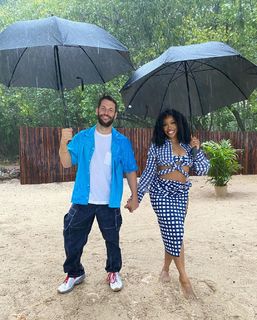 SZA feet photo thumbnail