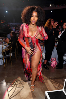 SZA feet photo thumbnail