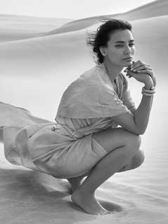 Saadet Aksoy feet photo 16