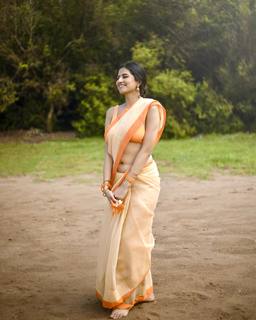 Saanvi Dhiman feet photo 16