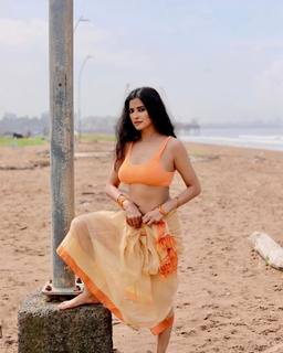Saanvi Dhiman feet photo 14