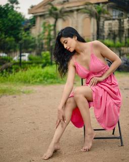 Saanvi Dhiman feet photo 16