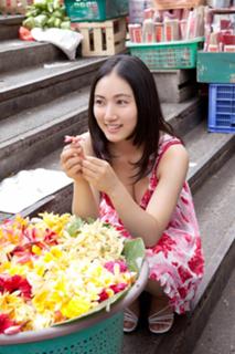 Saaya feet photo 4