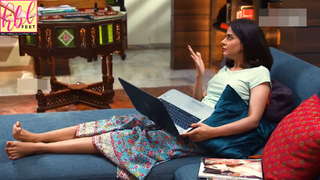 Saba Qamar feet photo thumbnail