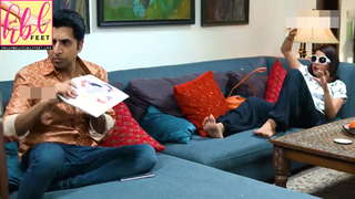 Saba Qamar feet photo thumbnail