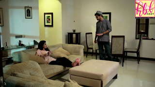 Saba Qamar feet photo thumbnail