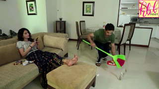 Saba Qamar feet photo thumbnail