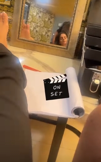 Saba Qamar feet photo thumbnail