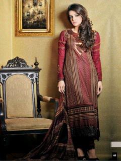 Saba Qamar feet photo thumbnail