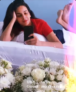 Saba Qamar feet photo thumbnail