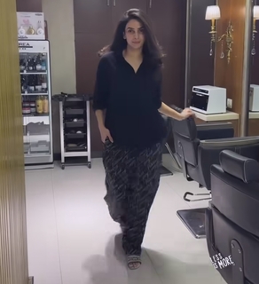 Saba Qamar feet photo thumbnail