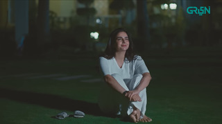 Saba Qamar feet photo thumbnail