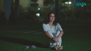 Saba Qamar feet photo thumbnail