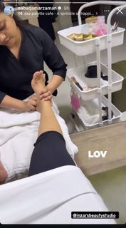 Saba Qamar feet photo 4