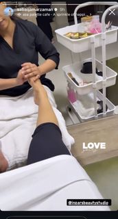 Saba Qamar feet photo 3