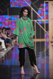 Sabeeka Imam feet photo 11
