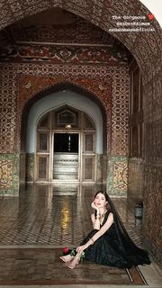 Sabeeka Imam feet photo 8