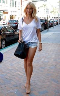 Sabina Gadecki feet photo 4