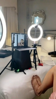 Sabina Gadecki feet photo 3