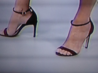 Sabina Simonato feet photo 3