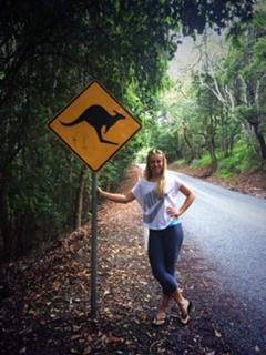 Sabine Lisicki feet photo thumbnail
