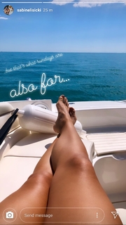 Sabine Lisicki feet photo thumbnail