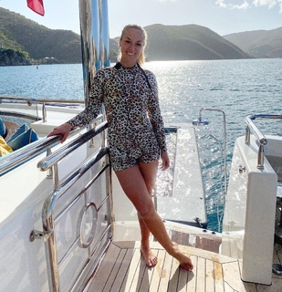 Sabine Lisicki feet photo thumbnail