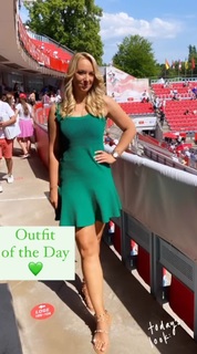 Sabine Lisicki feet photo thumbnail