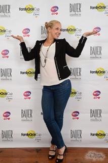 Sabine Lisicki feet photo thumbnail