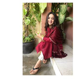 Saboor Ali feet photo 8