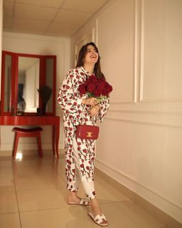 Saboor Ali feet photo 6