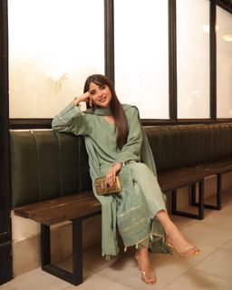 Saboor Ali feet photo 17