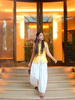 Saboor Ali feet photo 10